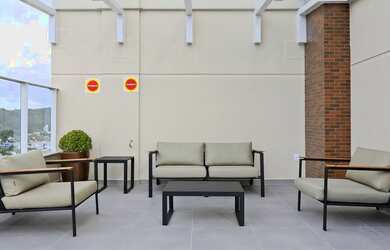 Imagem 15: Lago di Garda. Piscina, Churrasqueira, Vista para o mare35m² de Área