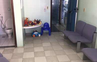 Imagem: O depósito possui 1 Vaga na garagem e 45m² de Área e está