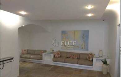 Imagem: O apartamento possui 4 Dormitórios, 2 Banheiros, 2 Vagas na