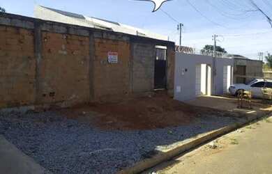 Imagem: O terreno possui 300m² de Área e está localizado em Conjunto