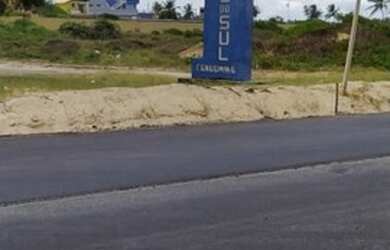 Imagem: O terreno possui 39.000m² de Área e está localizado em Atalaia