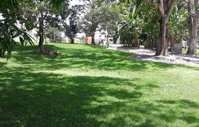 Imagem 13: Lote em condomínio fechado