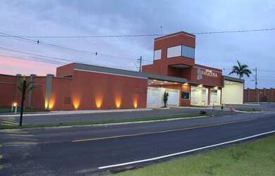 Imagem: O terreno possui 1200m² de Área e está localizado em Jardim