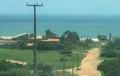 Imagem: A casa em condomínio possui 5 Dormitórios, 5 Banheiros, 2