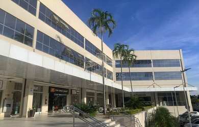 Imagem: O depósito possui 100m² de Área e está localizado em Arujá