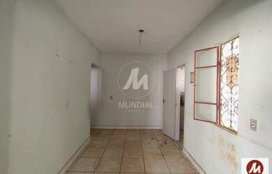 Imagem: A casa à venda possui 4 Dormitórios, 2 Banheiros, 4 Vagas