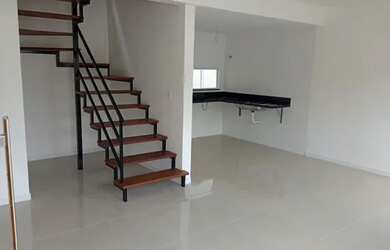 Imagem 8: Casa com 4 Quartos à Venda, 120 m² por R$ 890.000 - Itaipu - Niterói/RJ