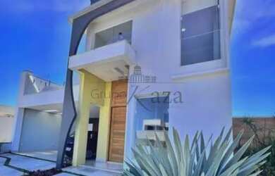 Imagem: A casa em condomínio possui 3 Dormitórios, 4 Banheiros, 4