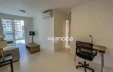 Imagem: O apartamento possui 2 Dormitórios, 2 Banheiros, 1 Vaga na