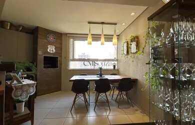 Imagem: O apartamento possui 3 Dormitórios, 2 Banheiros, 2 Vagas na