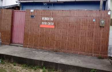 Imagem: A casa possui 2 Dormitórios, 2 Banheiros, 1 Vaga na garagem