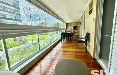 Imagem: O apartamento possui 3 Dormitórios, 1 Banheiro, 2 Vagas na