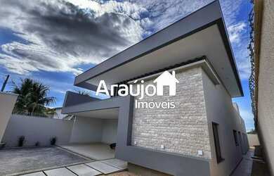 Imagem: A casa possui 4 Dormitórios, 5 Banheiros, 5 Vagas na garagem