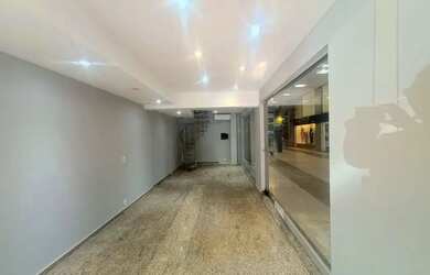 Imagem 2: ALUGA / BARRO PRETO / LOJA DE FRENTE PARA RUA, COM 70M² - EDIFÍCIO MONDRIAN!