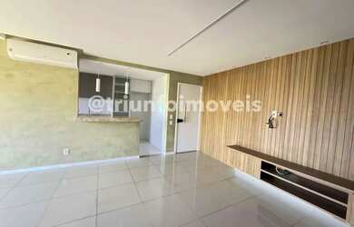 Imagem: O apartamento possui 3 Dormitórios, 1 Banheiro, 2 Vagas na