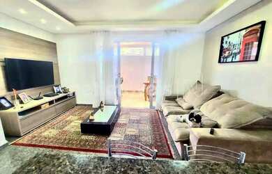 Imagem: O apartamento possui 3 Dormitórios, 2 Banheiros, 3 Vagas na