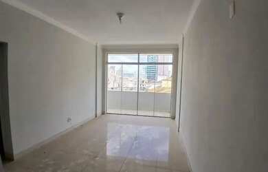 Imagem: O apartamento possui 3 Dormitórios, 1 Banheiro e 100m² de