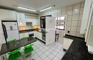 Imagem 8: Imóvel para aluguel com 129 metros quadrados com 3 quartos em Agronômica...