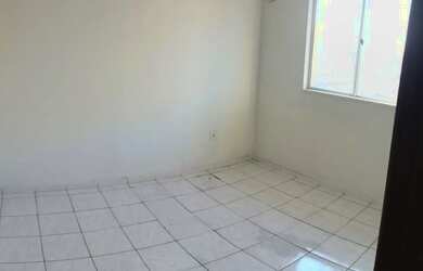 Imagem 7: Apartamento no Del Est 2 - São Cristóvão por R$ 900,00