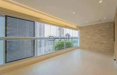 Imagem: O apartamento possui 3 Dormitórios, 3 Banheiros, 2 Vagas na