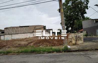 Imagem: O terreno possui 1.103m² de Área e está localizado em Vila