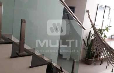 Imagem: O apartamento na cobertura possui 3 Dormitórios, 4 Banheiros