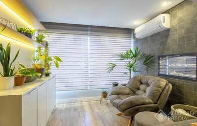 Imagem: O apartamento possui 3 Dormitórios, 2 Banheiros, 1 Vaga na