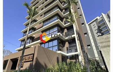 Imagem: O apartamento possui 2 Dormitórios, 1 Banheiro, 2 Vagas na