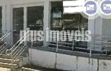 Imagem: O depósito possui 5 Vagas na garagem, 556m² de Área e está