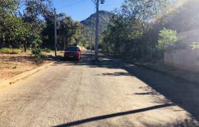 Imagem: O terreno possui 2.000m² de Área e está localizado em Taquarussu