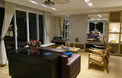 Imagem: A casa em condomínio possui 4 Dormitórios, 5 Banheiros, 2