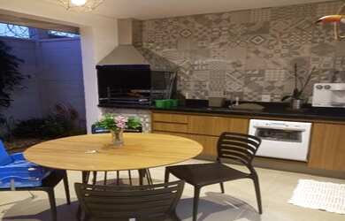 Imagem: A casa em condomínio possui 3 Dormitórios, 2 Banheiros, 2