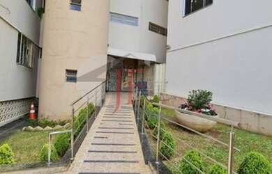 Imagem: O apartamento possui 3 Dormitórios, 2 Banheiros, 1 Vaga na