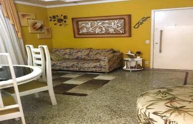 Imagem: O apartamento possui 3 Dormitórios, 2 Banheiros, 2 Vagas na