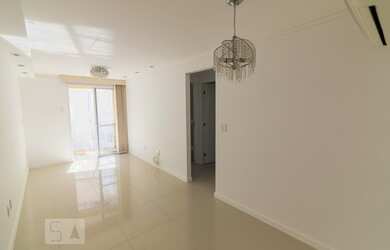 Imagem: O apartamento possui 3 Dormitórios, 2 Banheiros, 1 Vaga na