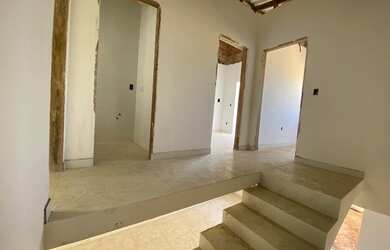 Imagem 4: Vendo Sobrado concluído todo no porcelanato