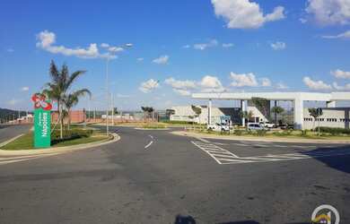 Imagem 1: SENADOR CANEDO - Terreno Padrão - Jardins Nápoles