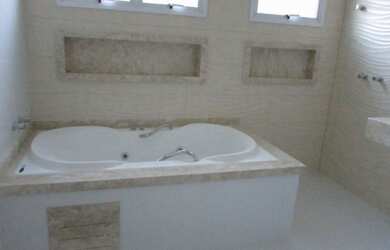 Imagem 16: Maravilhoso sobrado novo com piscina e privacidade