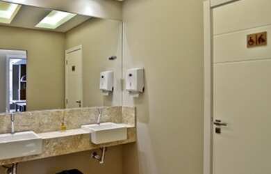 Imagem 9: Lago di Garda. Piscina, Churrasqueira, Vista para o mare35m² de Área