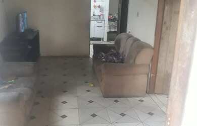 Imagem 4: Casa. 360m² de Área, 4 Vagas na garageme3 Dormitórios