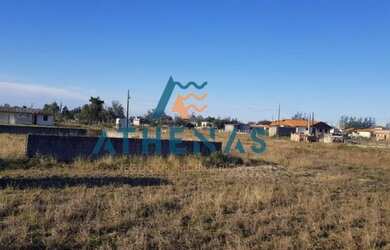 Imagem: O terreno possui 300m² de Área e está localizado em Balneário