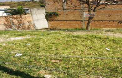 Imagem: O terreno possui 225m² de Área e está localizado em Palmeiras