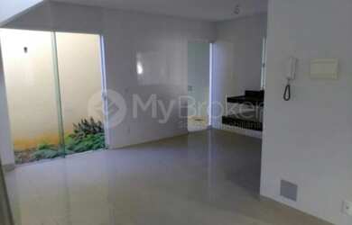 Imagem: A casa em condomínio possui 3 Dormitórios, 4 Banheiros, 2