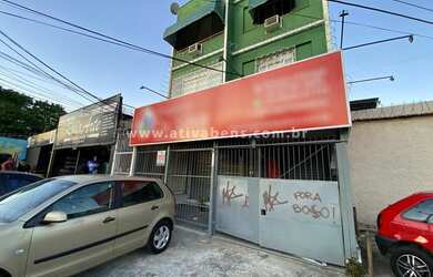 Imagem 1: Loja de Rua de frente para o melhor ponto de Irajá na Avenida Monsenhor...