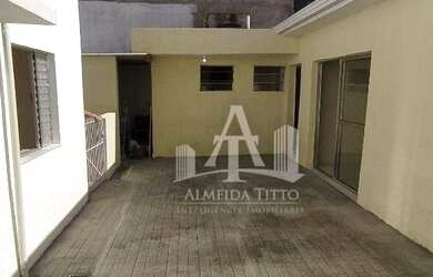 Imagem: A casa possui 2 Dormitórios, 2 Banheiros, 5 Vagas na garagem