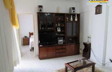 Imagem: O apartamento possui 1 Dormitório, 1 Banheiro, 1 Vaga na garagem