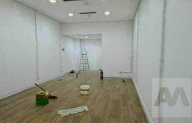 Imagem: O depósito possui 46m² de Área e está localizado em Itaigara