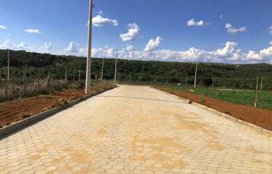 Imagem: O terreno possui 1.000m² de Área e está localizado em Jaboticatubas