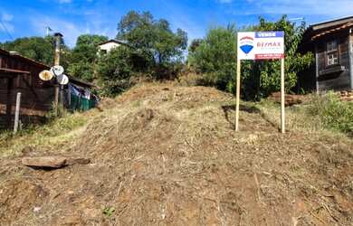 Imagem: O terreno possui 184m² de Área e está localizado em Batuva