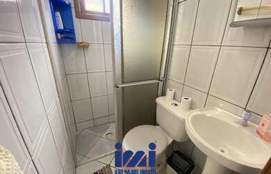 Imagem 3: Casas em Praia de leste. Piscina, Churrasqueira, 250m² de Áreae2 Vagas...